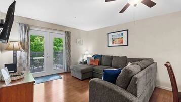 Condo, Multiple Beds, Balcony, Golf View (Ron's Retreat) | Living area | 42-inch flat-screen TV with digital channels