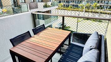 Apartamento | Opções para refeição ao ar livre