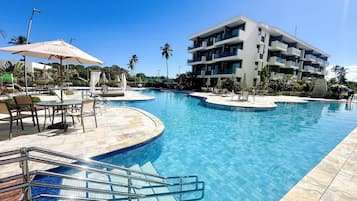 アパートメント | プール | 9 つの屋外プール