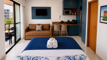 Hypo-allergenic bedding, Select Comfort beds, individually decorated