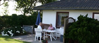 Apartment 'Seewind' with Shared Terrace and Shared Garden