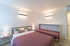 1 habitación, tabla de planchar con plancha, internet y ropa de cama 