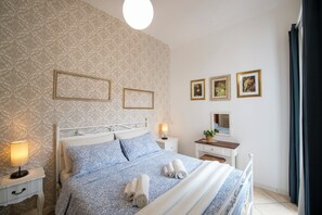 2 Schlafzimmer, Bügeleisen/Bügelbrett, WLAN, Bettwäsche