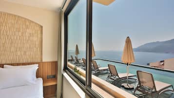 Standard Double Room, Sea View | Free WiFi, bed sheets