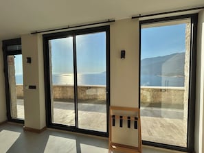 Quarto casal ou duplo superluxo, 1 cama King, vista para o mar | Vista do quarto