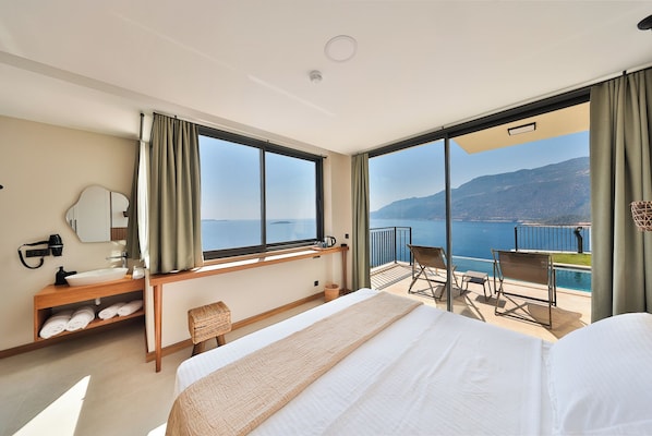 Double Room, Patio, Sea View