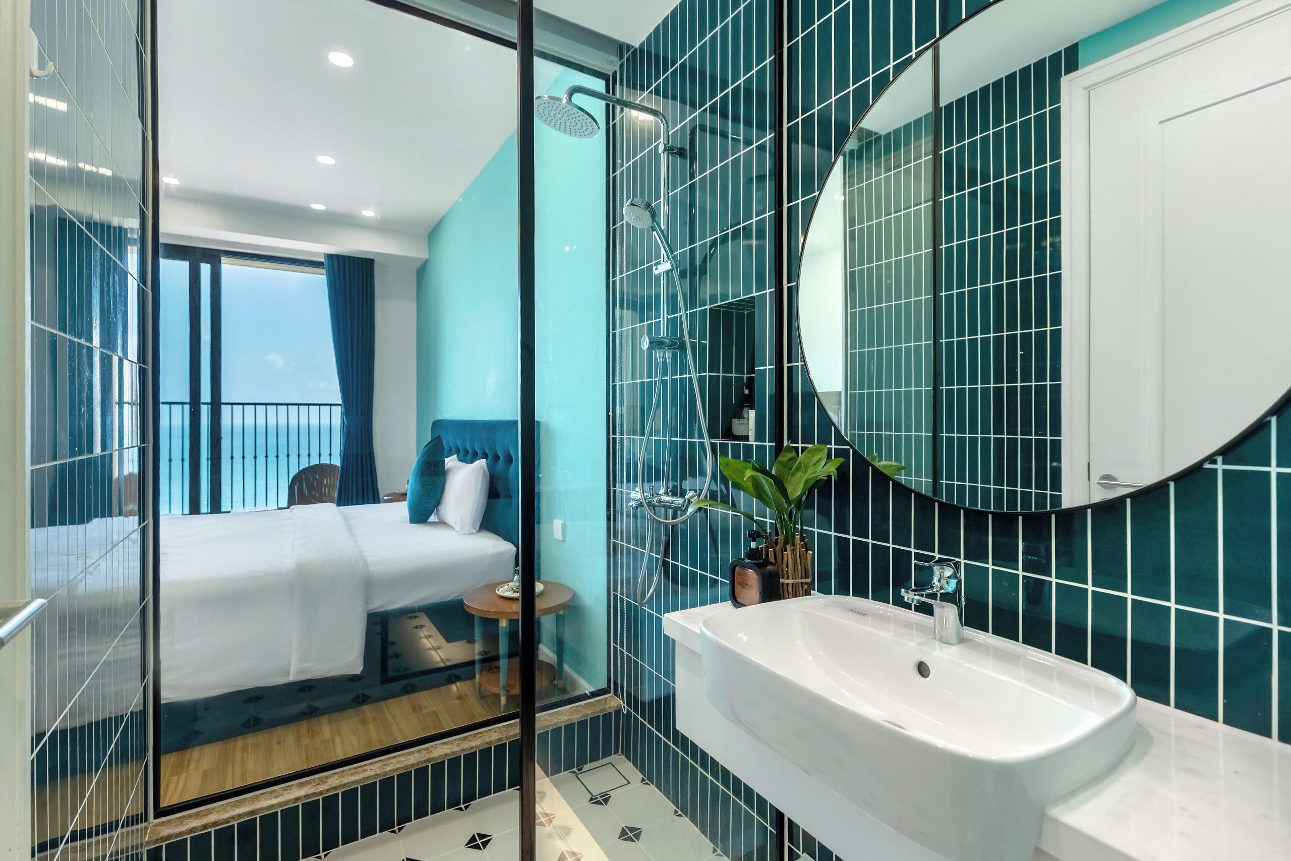 Deluxe Apartment, Balcony, Ocean View | Free minibar, free WiFi, wheelchair access
