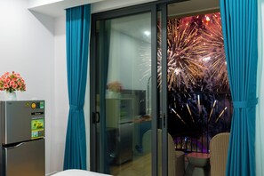 Deluxe apartman, erkély, kilátással az óceánra | Minibár ingyenes italokkal és ingyenes wifi