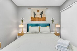 4 habitaciones, tabla de planchar con plancha y wifi gratis