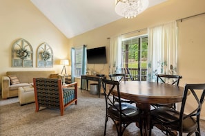 Condo, Multiple Beds, Balcony, Garden View (Warm Welcome Getaway) | Living area | 42-inch flat-screen TV with digital channels