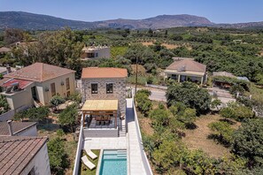 Exterior - Armenaki Residence (Armenoi)