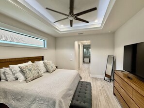 3 室のベッドルーム、アイロン / アイロン台、WiFi、ベッドシーツ