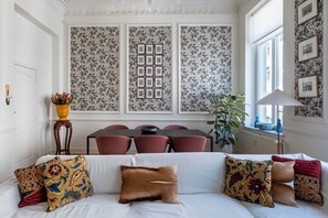 Luxury Apartment, Balcony, City View | Living area