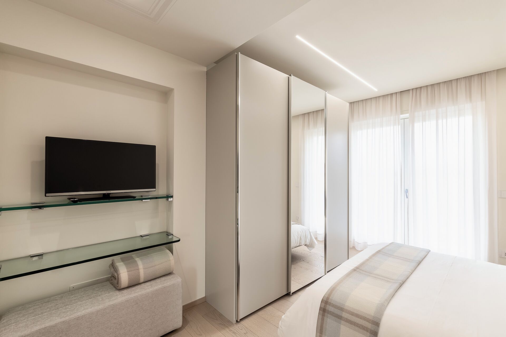 2 chambres, fer et planche à repasser, Wi-Fi gratuit, draps fournis