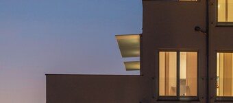 Vanity Tail Luxury Apartments - 2