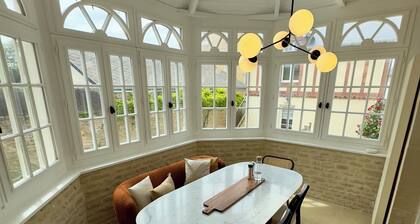 La Maison "Haut les CĆurs"