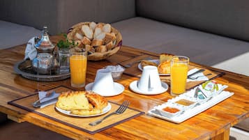 Free daily local cuisine breakfast