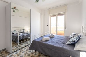 3 chambres, Wi-Fi gratuit, draps fournis