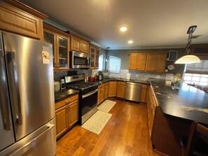 Microwave, oven, stovetop, dishwasher