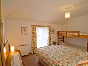 3 Schlafzimmer, individuell dekoriert, individuell eingerichtet