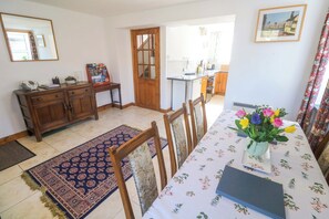 Cottage | Dining - Chyandaunce (Penzance)