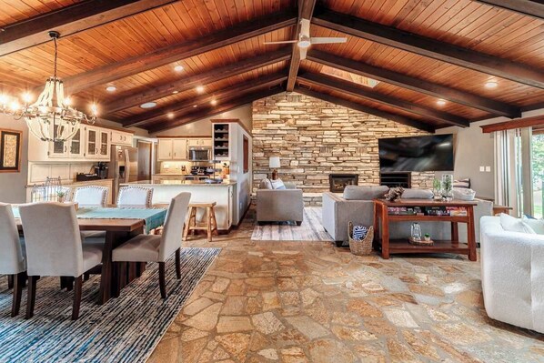 Interior - Riverfront Home | Dock Access + Fire Pit (Suamico)