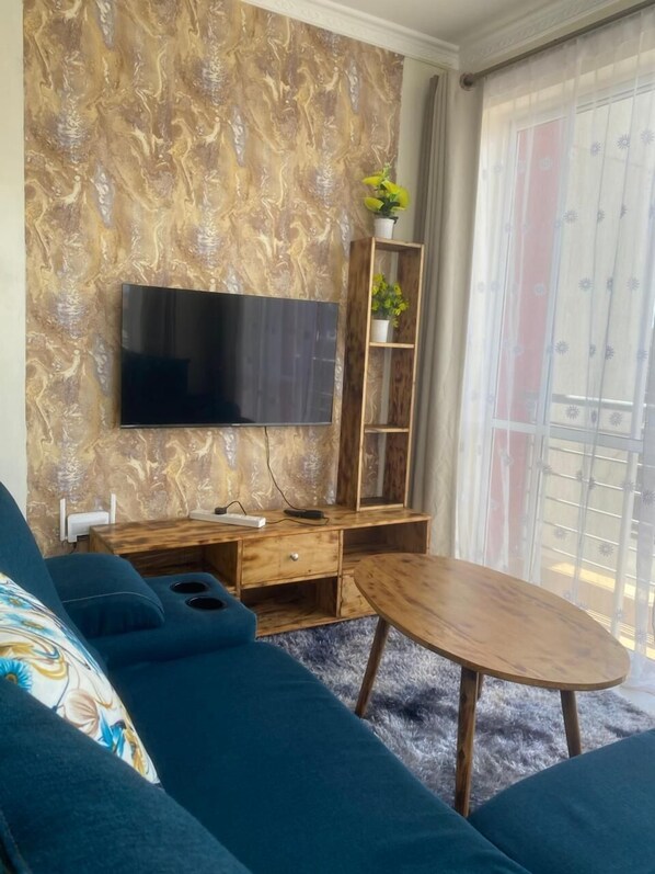 Téléviseur, foyer