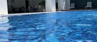 Cozy 1-bedroom condo with WiFi and AC in delightful Batangas City