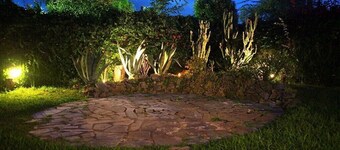 THE SWEET VILLA - A charming place of Mediterranean quiet.