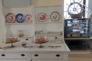 Petit déjeuner continental compris tous les jours