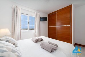 1 Schlafzimmer, Zimmersafe, Bügeleisen/Bügelbrett, kostenloses WLAN