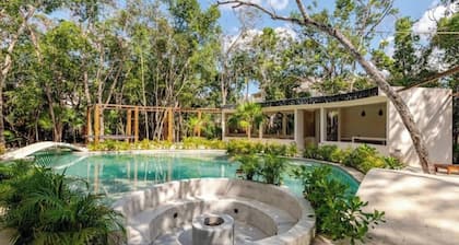 Maki - Villa w private pool ideal for families & friends.