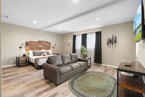 18 sovrum, strykjärn/strykbräda, resesäng och wi-fi