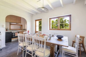 Dining - Bastide des Estampes - Le Poet Laval - 19 pers (Unknown)