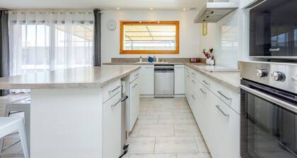 Villa Pastel â Piscine ChauffĂ©e & Jardin