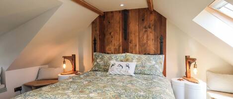 ChaumiÚre | 1 chambre, décor unique, ameublement unique