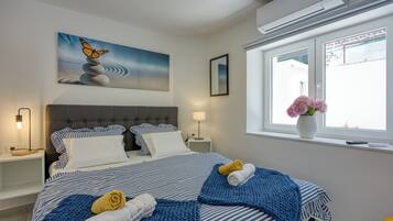 Strykejern/-brett, wi-fi (inkludert) og sengetøy