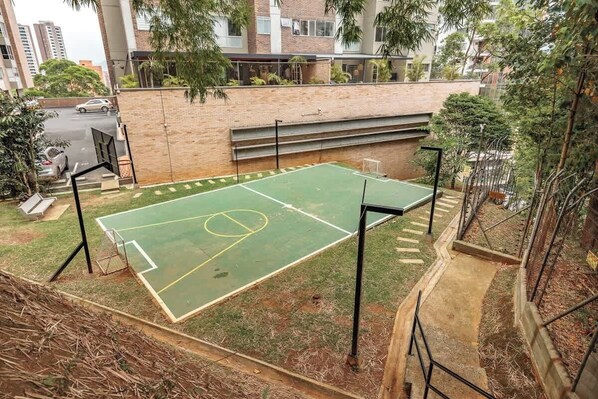 Sport court