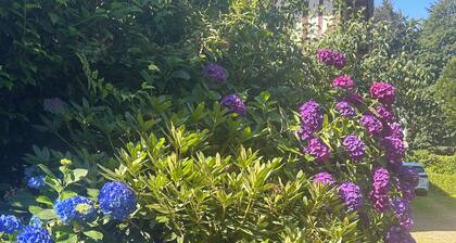 self-contained accommodation in a farmhouse with private swimming pool