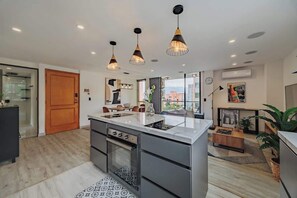 Fridge, microwave, oven, dishwasher