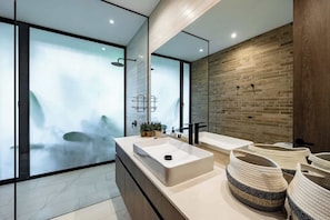 Shower - |EP| Stylish Apt w/Chic Design,Prime Location,Desk (Medellín)