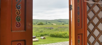 Lapwing Yurt, Askrigg