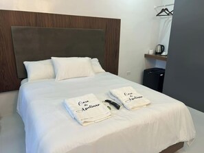 Chambre, 6 chambres, fumeur, balcon