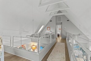 5 Schlafzimmer, Bügeleisen/Bügelbrett, kostenloses WLAN, Bettwäsche
