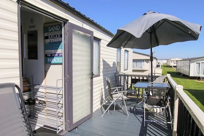 Big2vacation2 Exclusive at new Beach Caravan Park