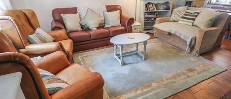 บริเวณนั่งเล่น