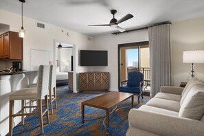 Televisión, reproductor de DVD, estéreo