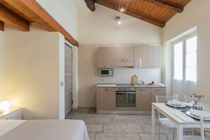 House - Domus 3 in Como in Como (Como)
