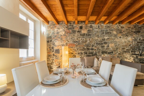 Apartment | 6 bedrooms