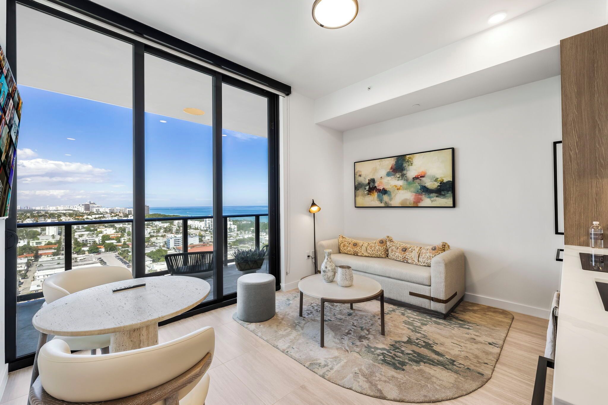 Luxury Condo | Living area | Smart TV